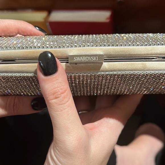 Authentic Swarovski clutch purse amazing condition - Picture 3 of 5